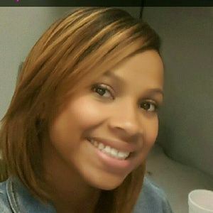 Meet your Posher, Johnetta